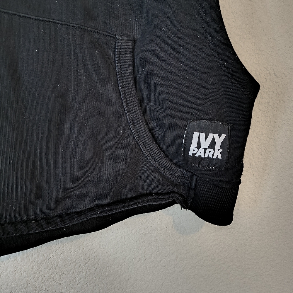 Ivy Park Sleeveless Crop Hoodie Size Meduim‎ - Picture 4 of 10